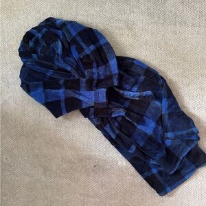 Nautica Blue and Black Robe